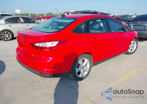 2014 Ford Focus Se from USA, damaged, VIN 1FADP3F2XEL221642
